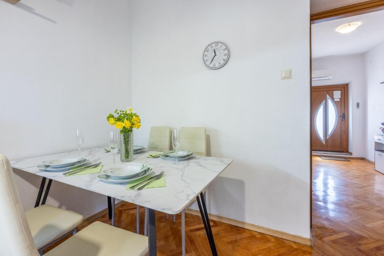 Apartments Sobol Crikvenica Buitenkant foto