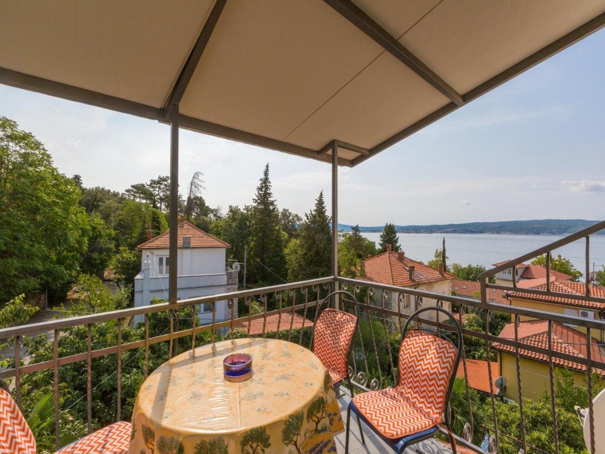 Apartments Sobol Crikvenica Buitenkant foto